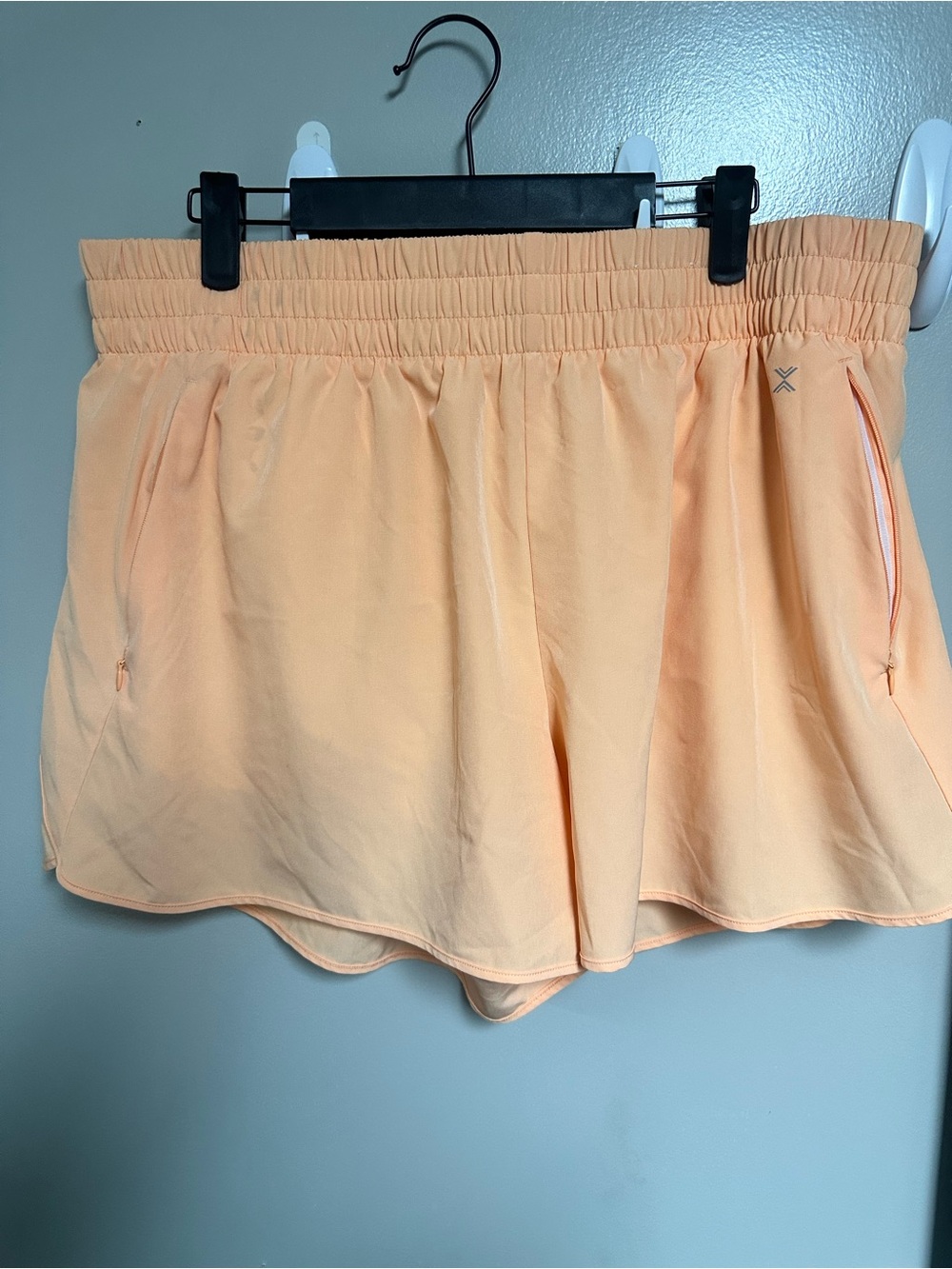 Xersion Peach Athletic Shorts with Elastic Waistband